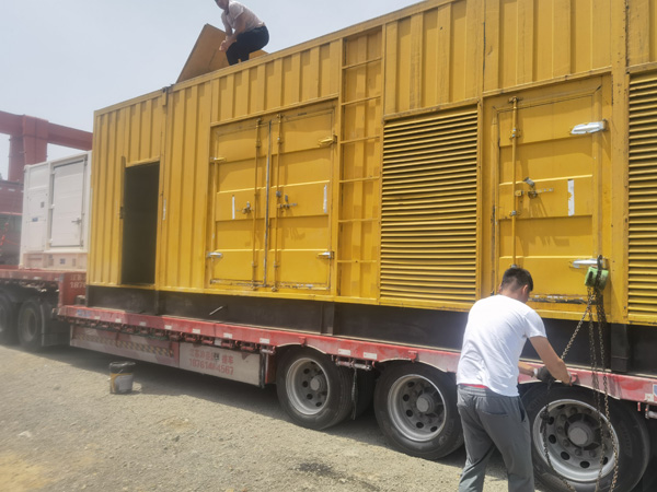 广宁发电机出租100KW发电机需要什么规格的电缆线？